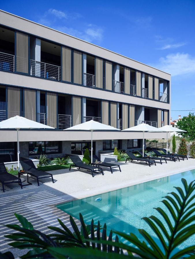 Anassa Butik Living Nikiti Aparthotel ภายนอก รูปภาพ