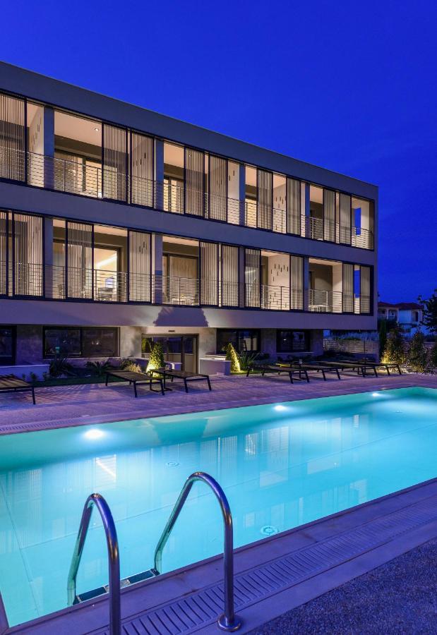 Anassa Butik Living Nikiti Aparthotel ภายนอก รูปภาพ
