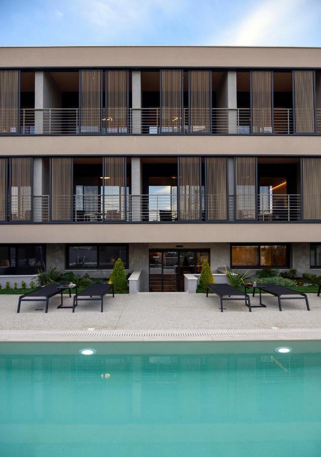 Anassa Butik Living Nikiti Aparthotel ภายนอก รูปภาพ